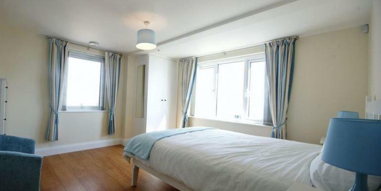 Sea-View Apartment Ньюкасл Екстер'єр фото